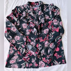 floral button down blouse - small
